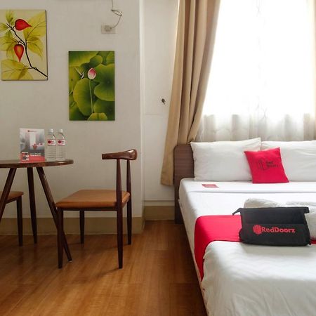 Reddoorz Near V Mapa Station Hotel Manila Bagian luar foto