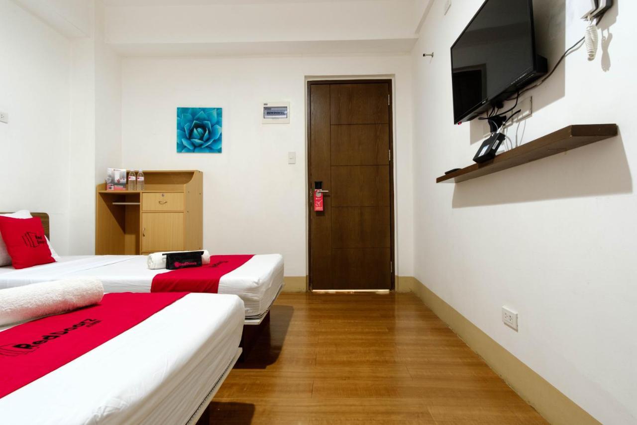 Reddoorz Near V Mapa Station Hotel Manila Bagian luar foto
